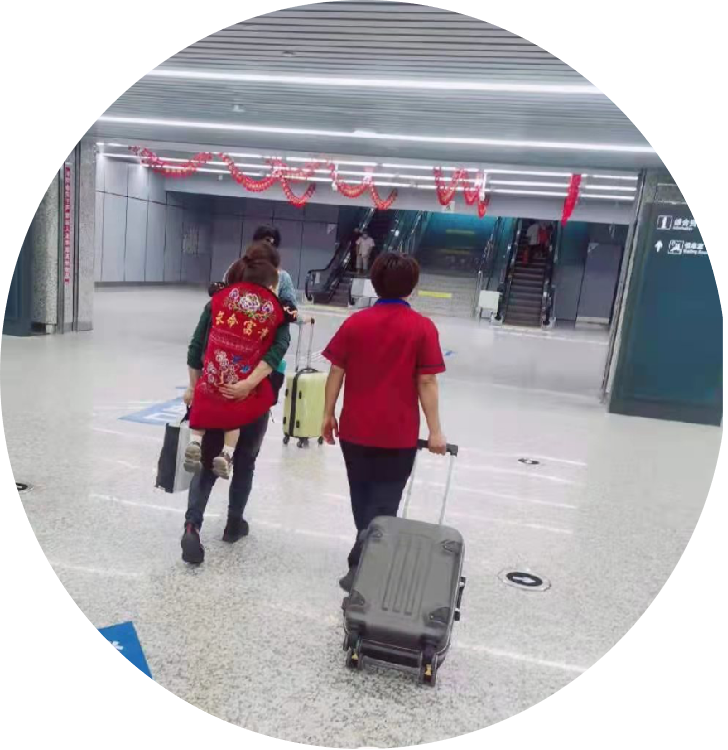 每一个奋斗的背影，都是激励我们前行的力量！